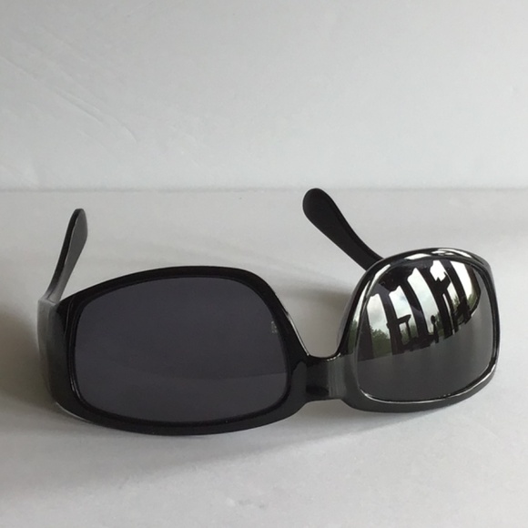 Light Wrap Sunglasses Gloss Black Frame and Black Lens Adult Size - Picture 4 of 7